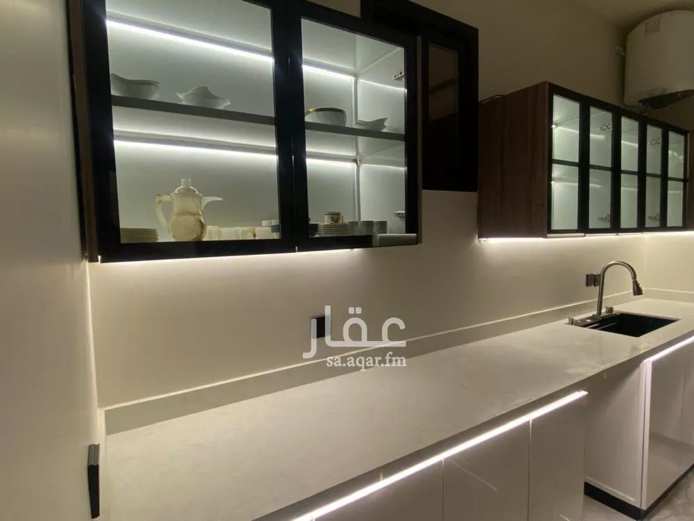 شقة 3 غرف في العارض 4