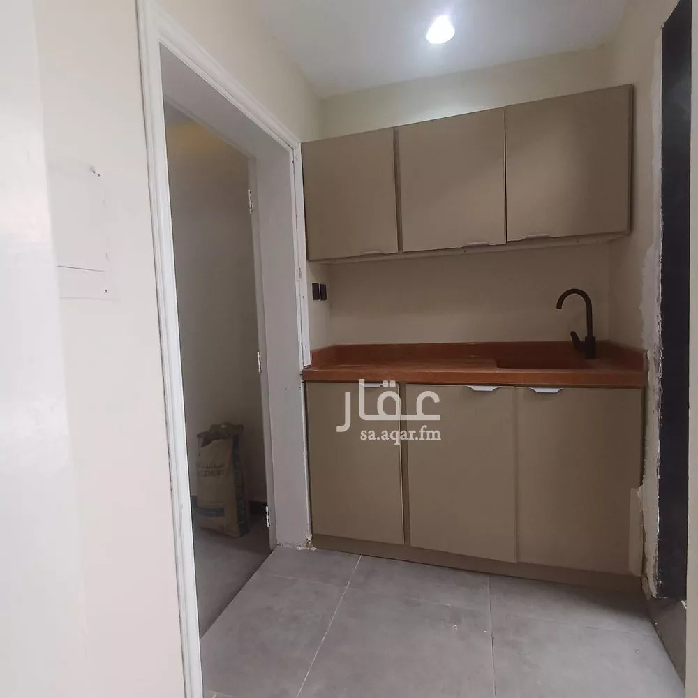 1 bedroom apartment in Al Yarmouk 6