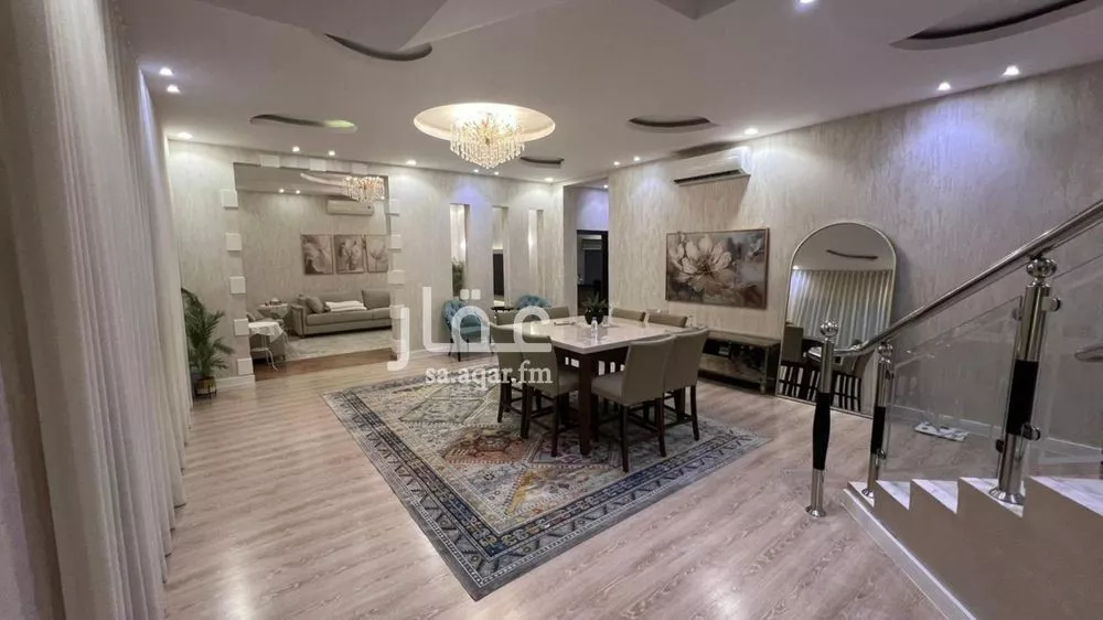 فيلا 5 غرف في العارض 7