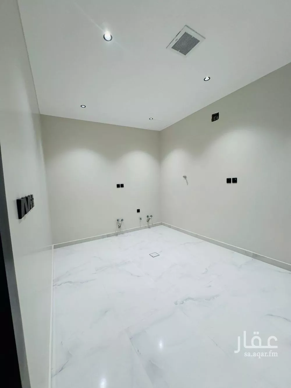 شقة 4 غرف في الجنادرية 6