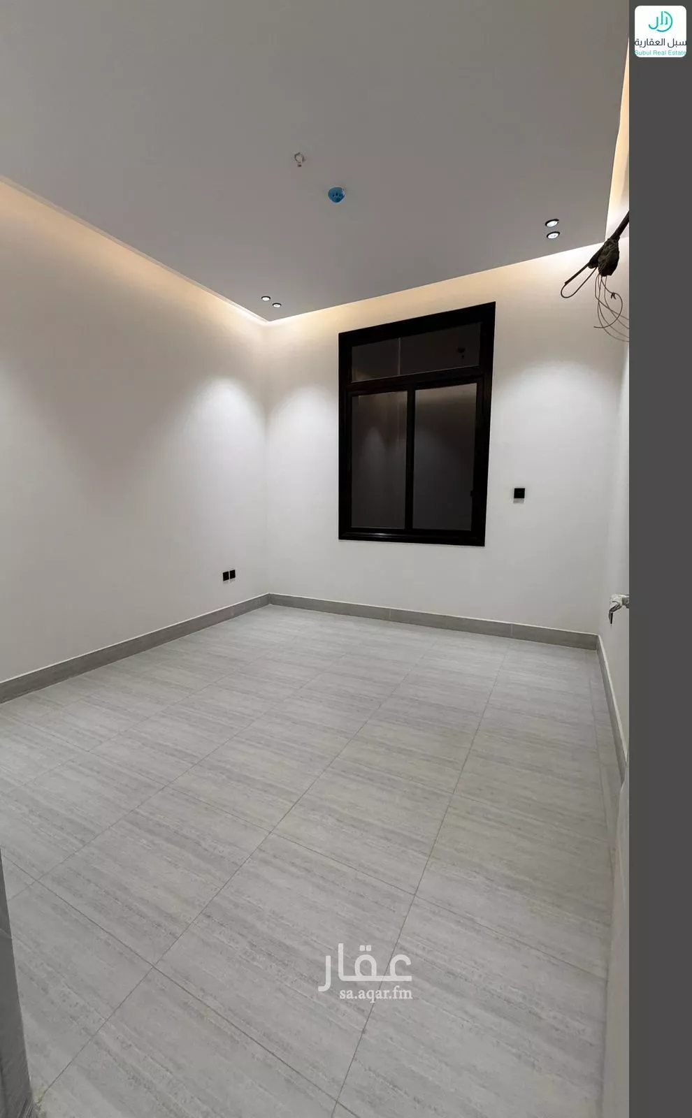 3 bedroom apartment in Al Rimal 6