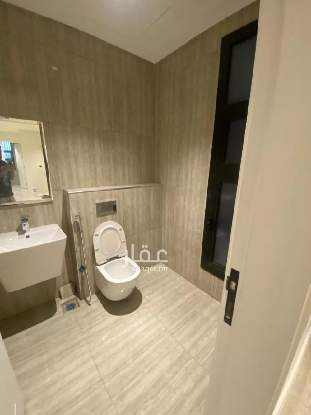 شقة 4 غرف في المونسية 11