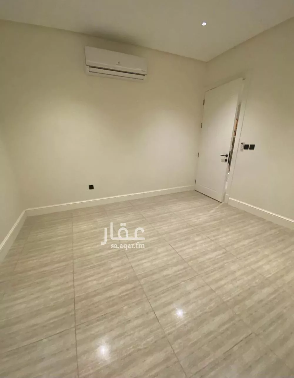 شقة 4 غرف في المونسية 12