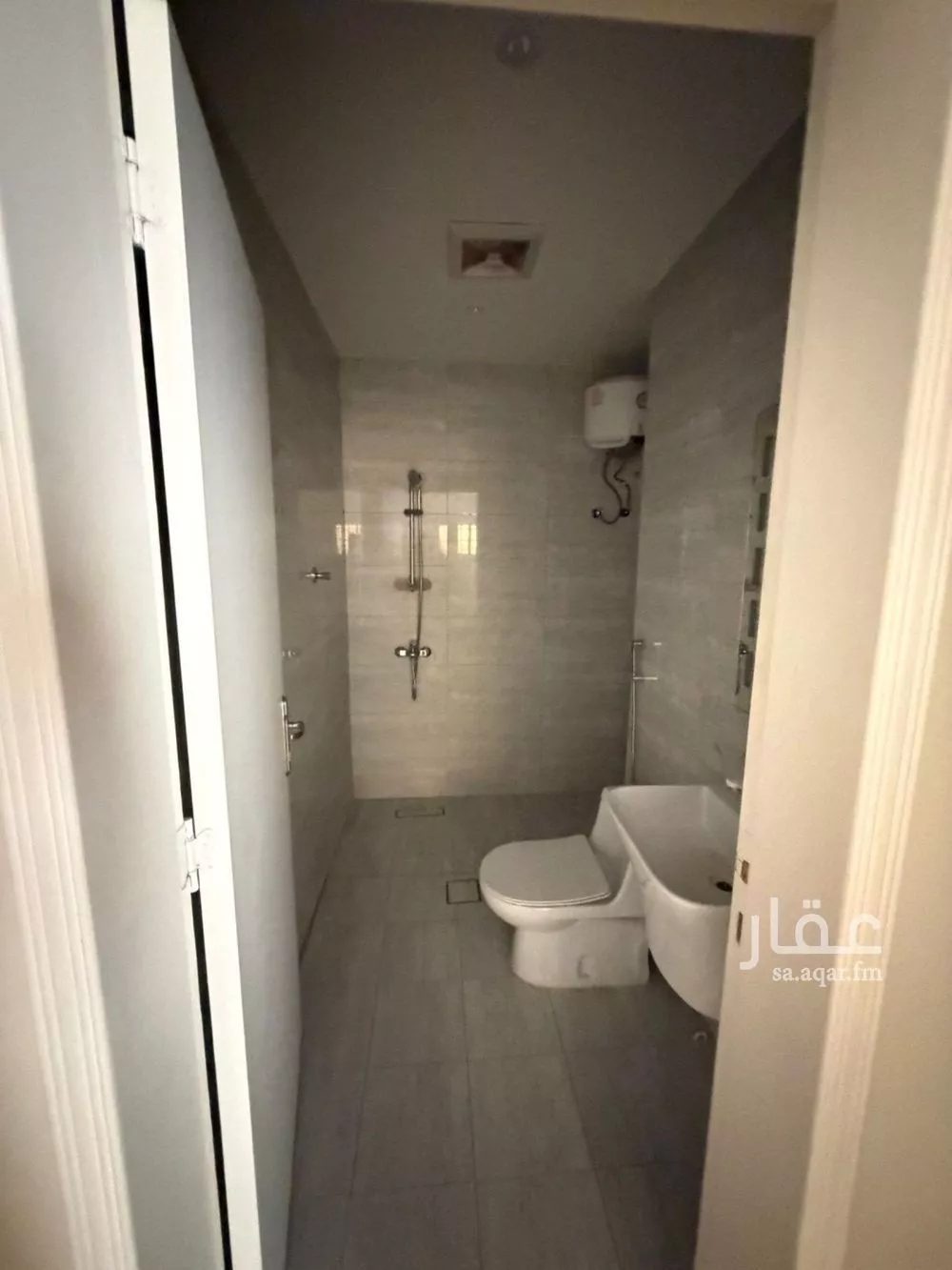 شقة 3 غرف في الازدهار 12