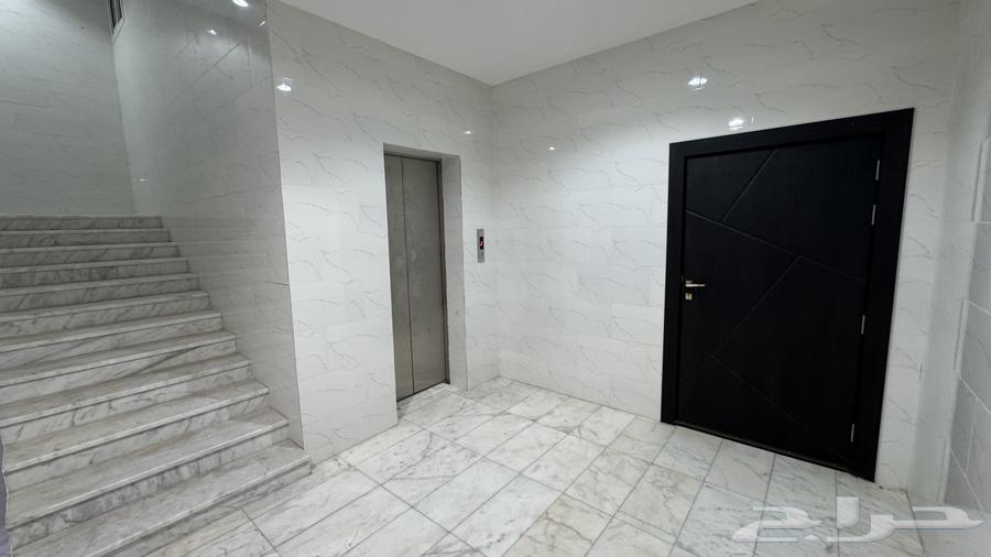 شقة 20 غرف في بطحاء قريش 3