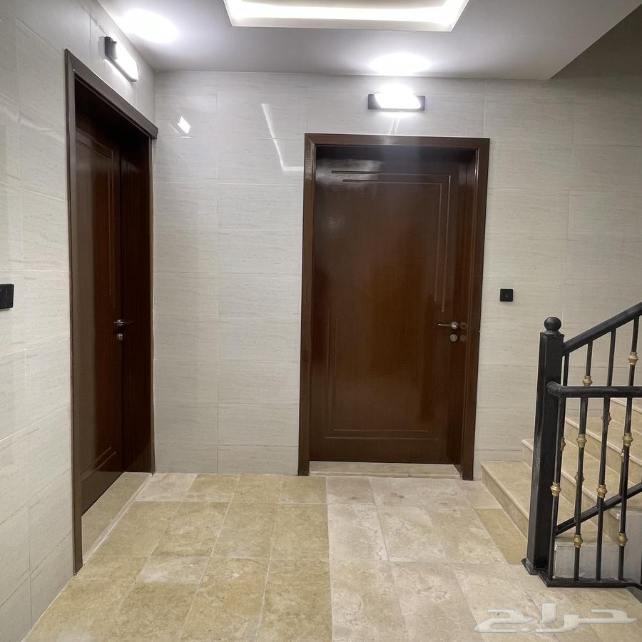 شقة 5 غرف في بطحاء قريش 2