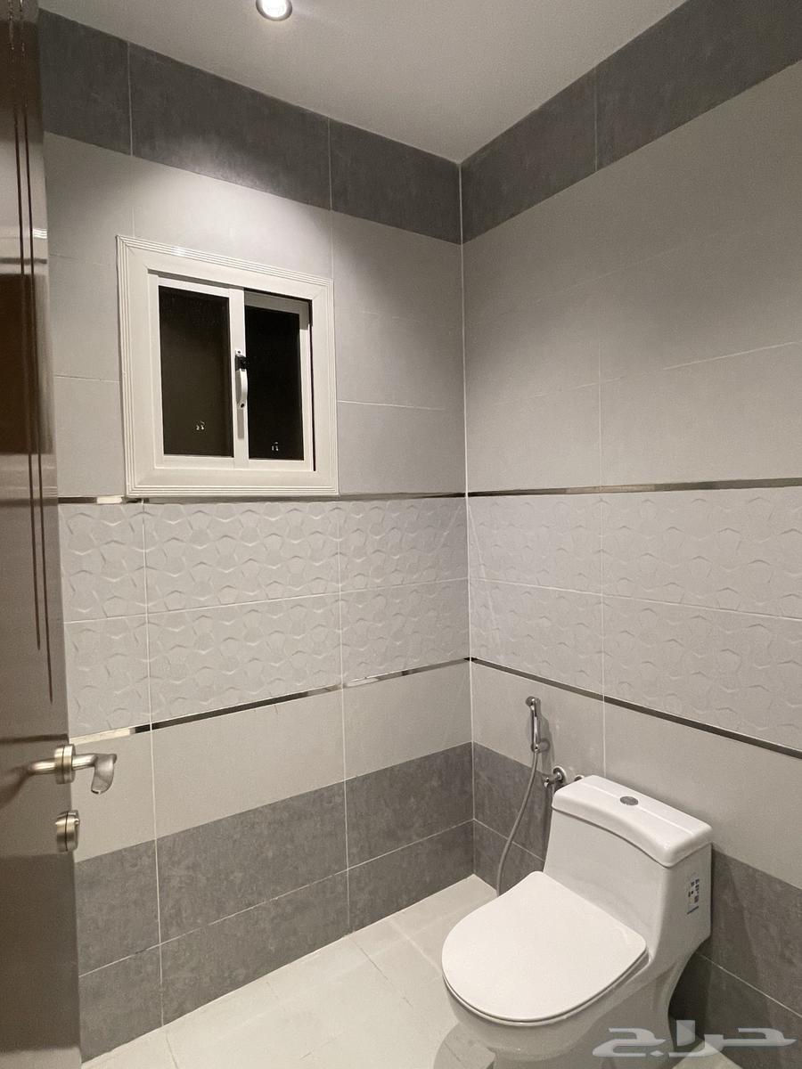 شقة 5 غرف في بطحاء قريش 17