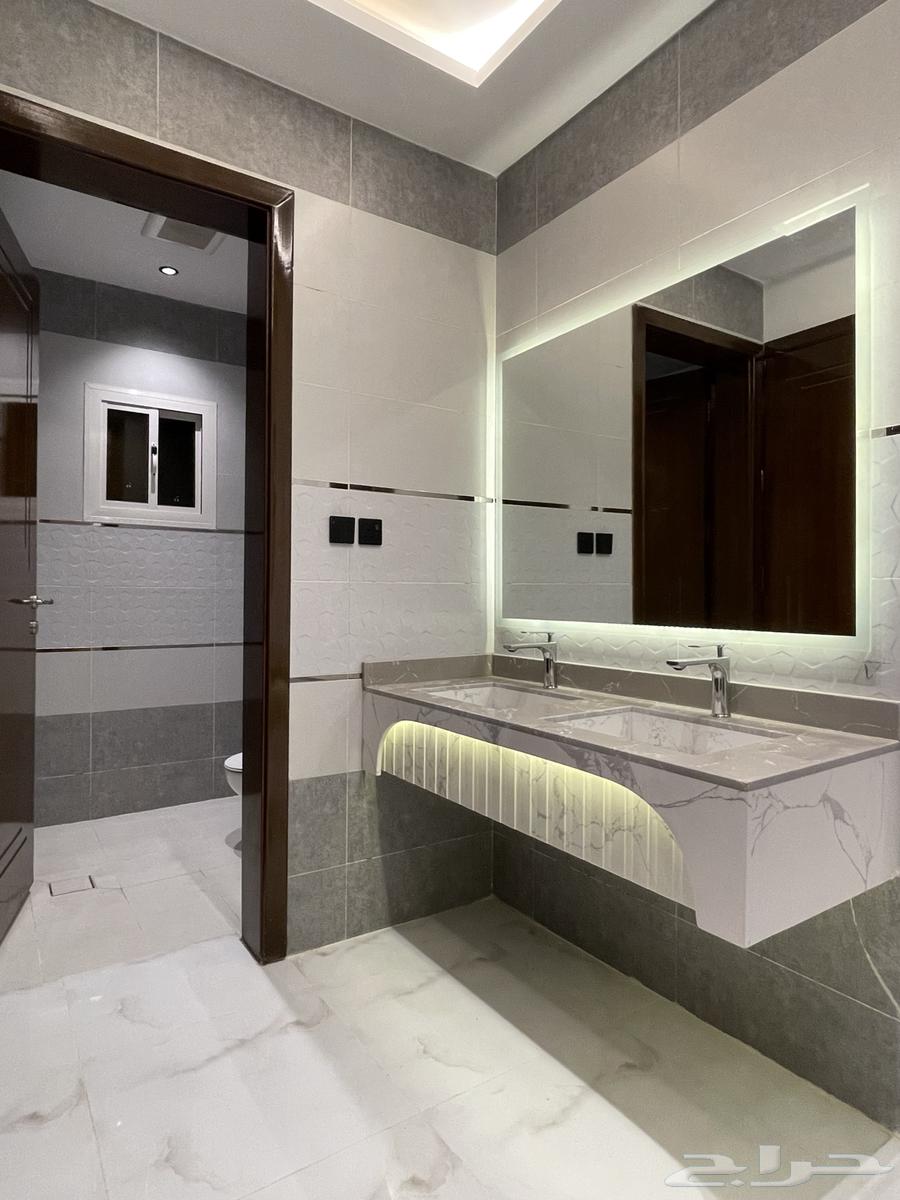 شقة 5 غرف في بطحاء قريش 18