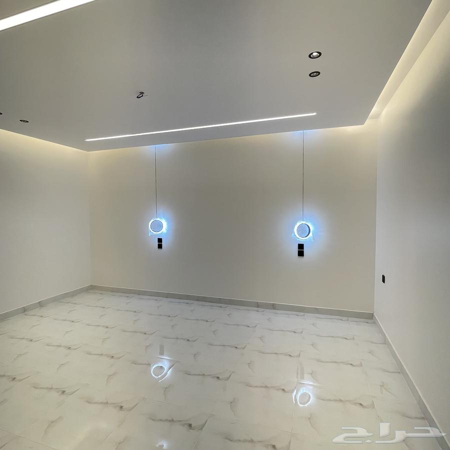 شقة 5 غرف في بطحاء قريش 7