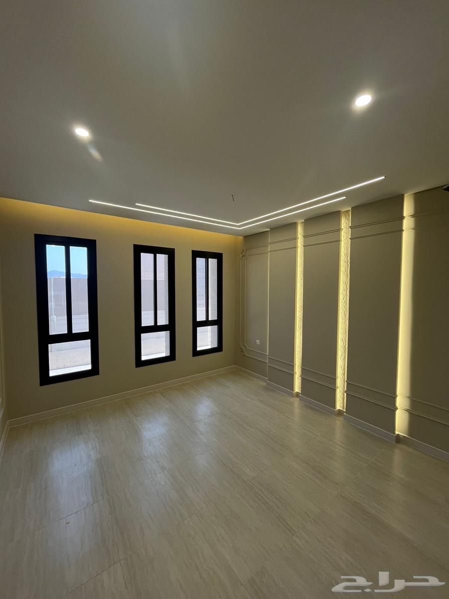 شقة 6 غرف في ولي العهد 6