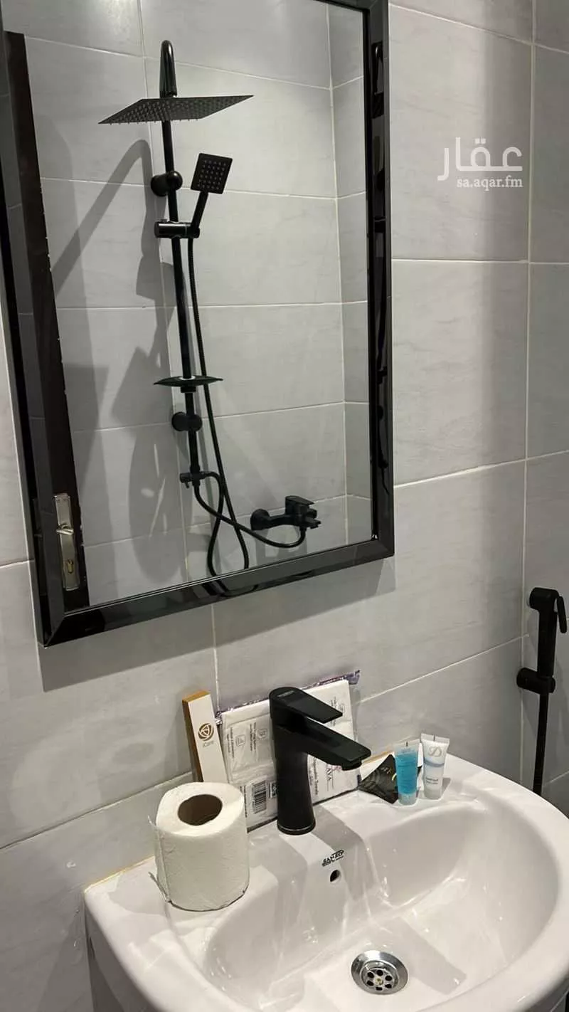 1 bedroom apartment in Al Nuzhah 5