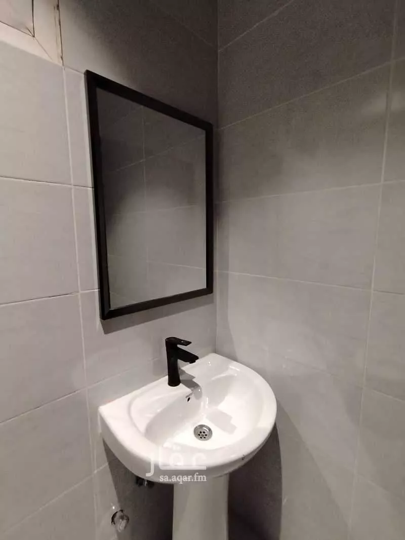 1 bedroom apartment in Al Nuzhah, Riyadh 8