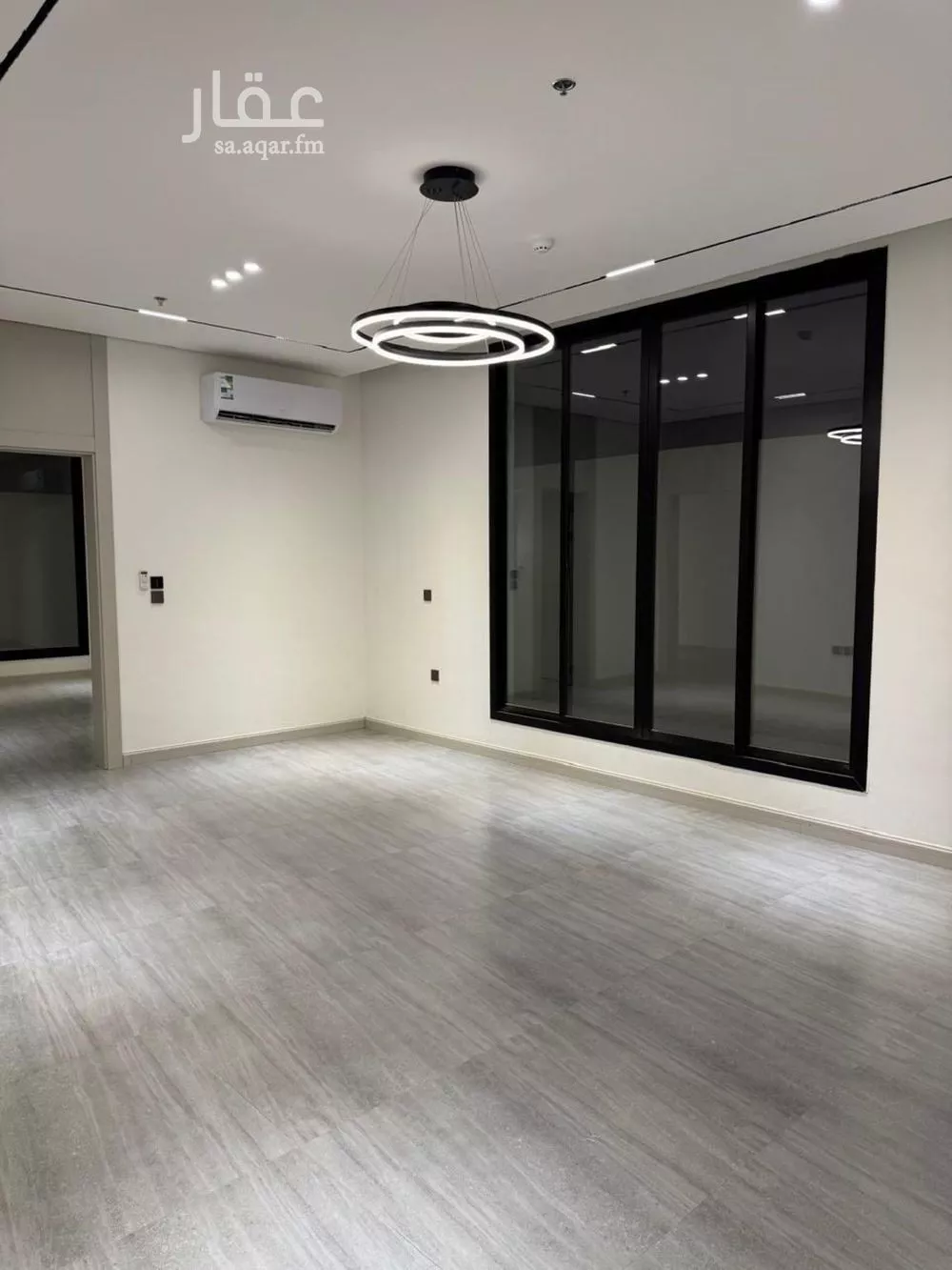 شقة 3 غرف في الرمال 5