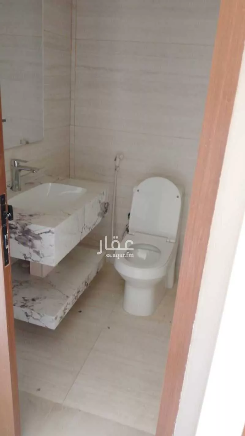 6 bedroom villa in Jeddah 2