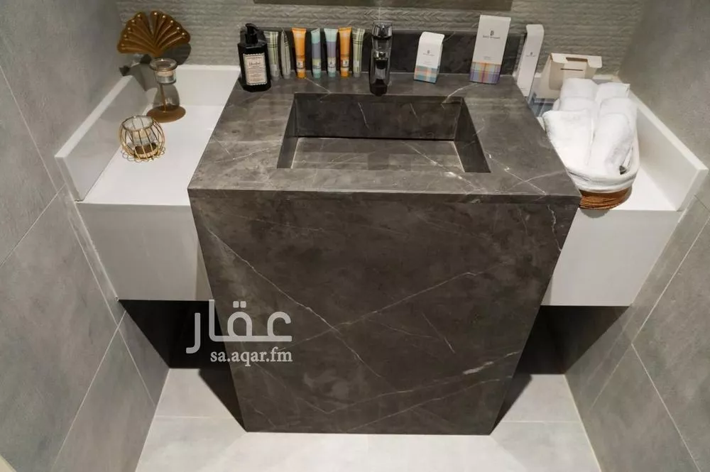 شقة 3 غرف في ظهرة لبن 13