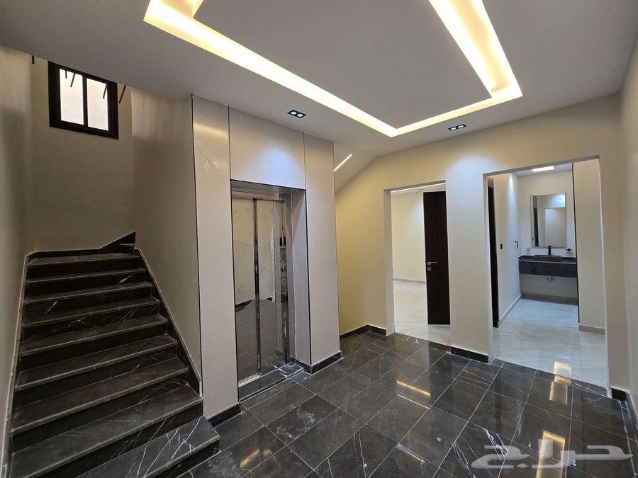 9 bedroom villa in Wali Al Ahd 9