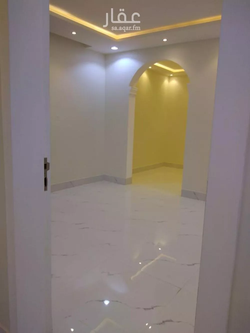 شقة 3 غرف في النرجس 5