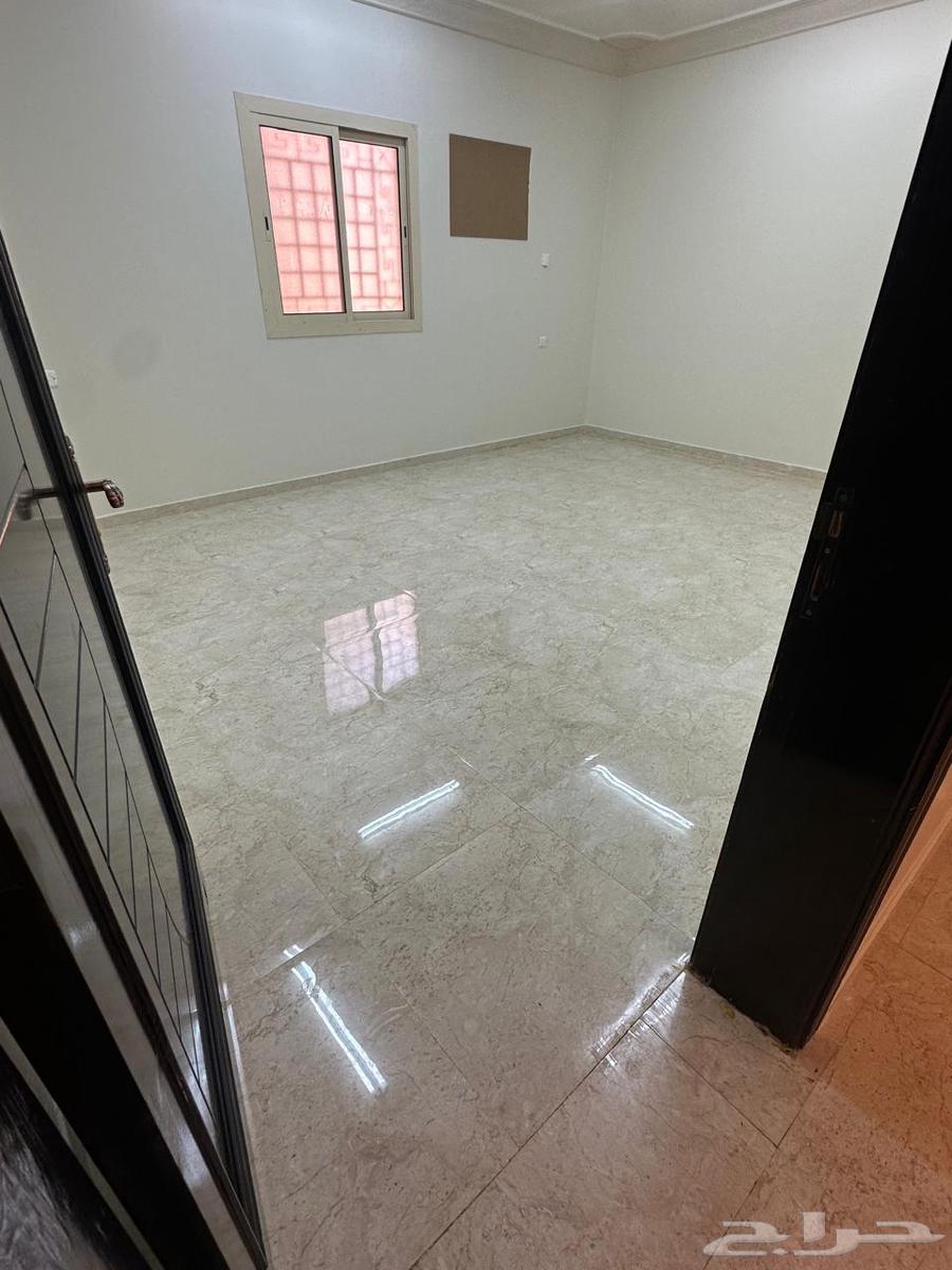 3 bedroom apartment in Al Salam 6