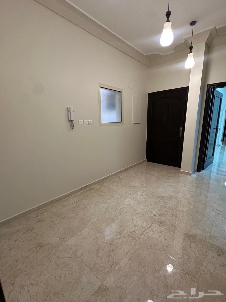 3 bedroom apartment in Al Salam 8