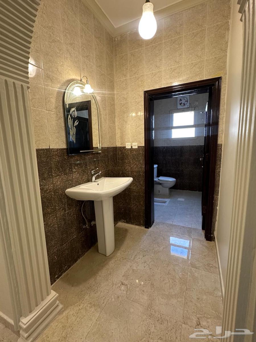3 bedroom apartment in Al Salam 10