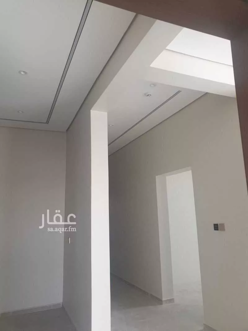 عمارة 875 م² في الخليج 19