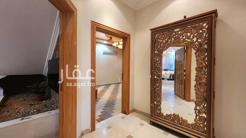 3 bedroom villa in Shubra, Riyadh 23