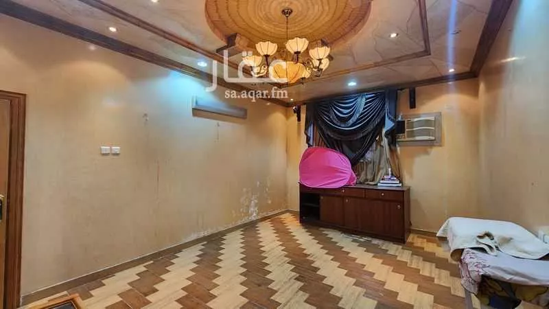 فيلا 10 غرف في شبرا 20