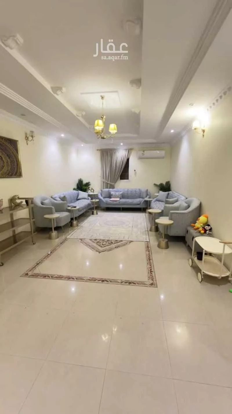 شقة 8 غرف في إشبيلية 2