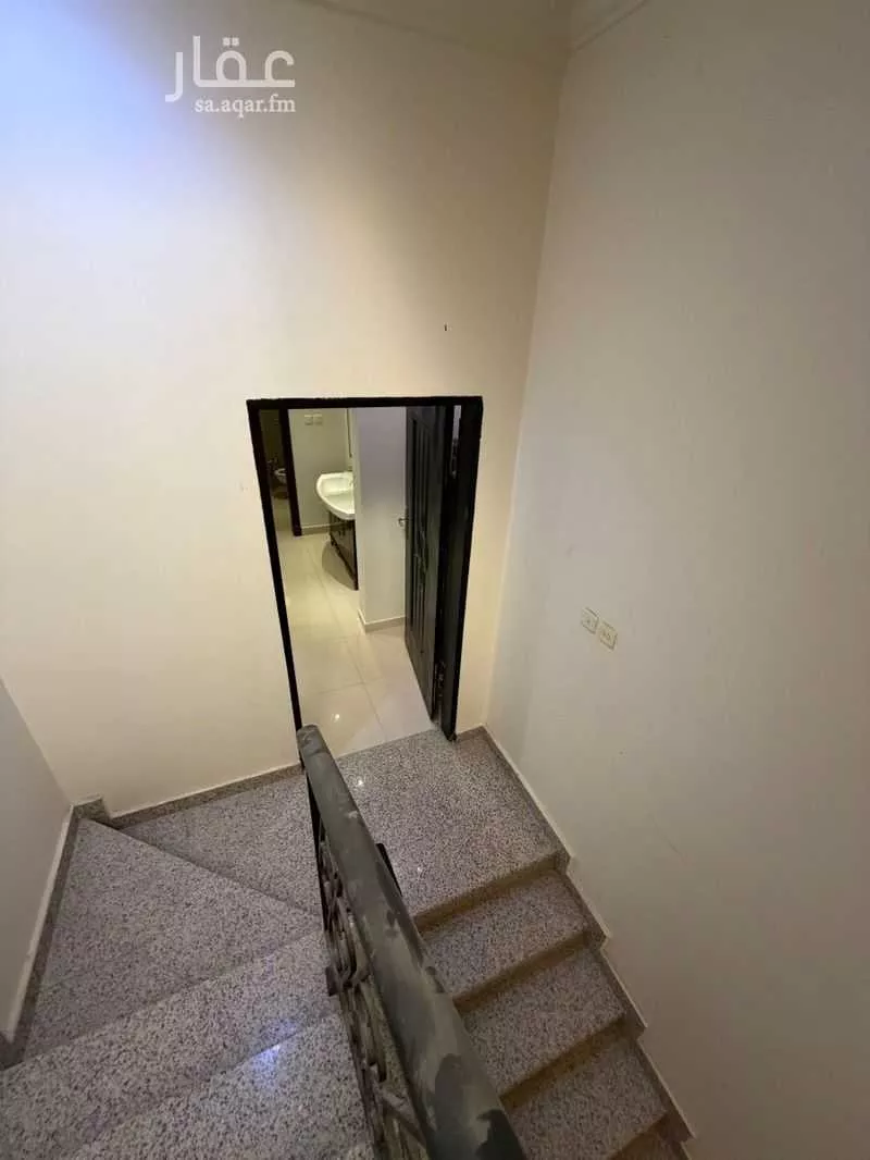 شقة 3 غرف في الياسمين 5