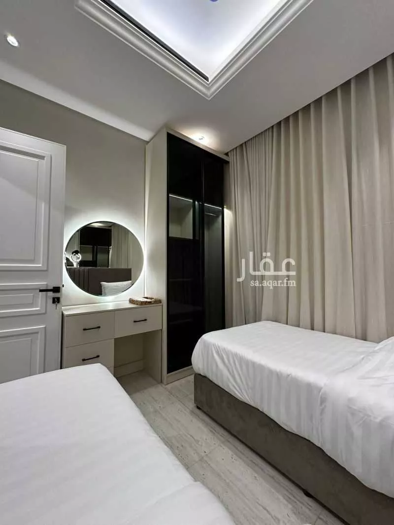 شقة 3 غرف في الملقا 8