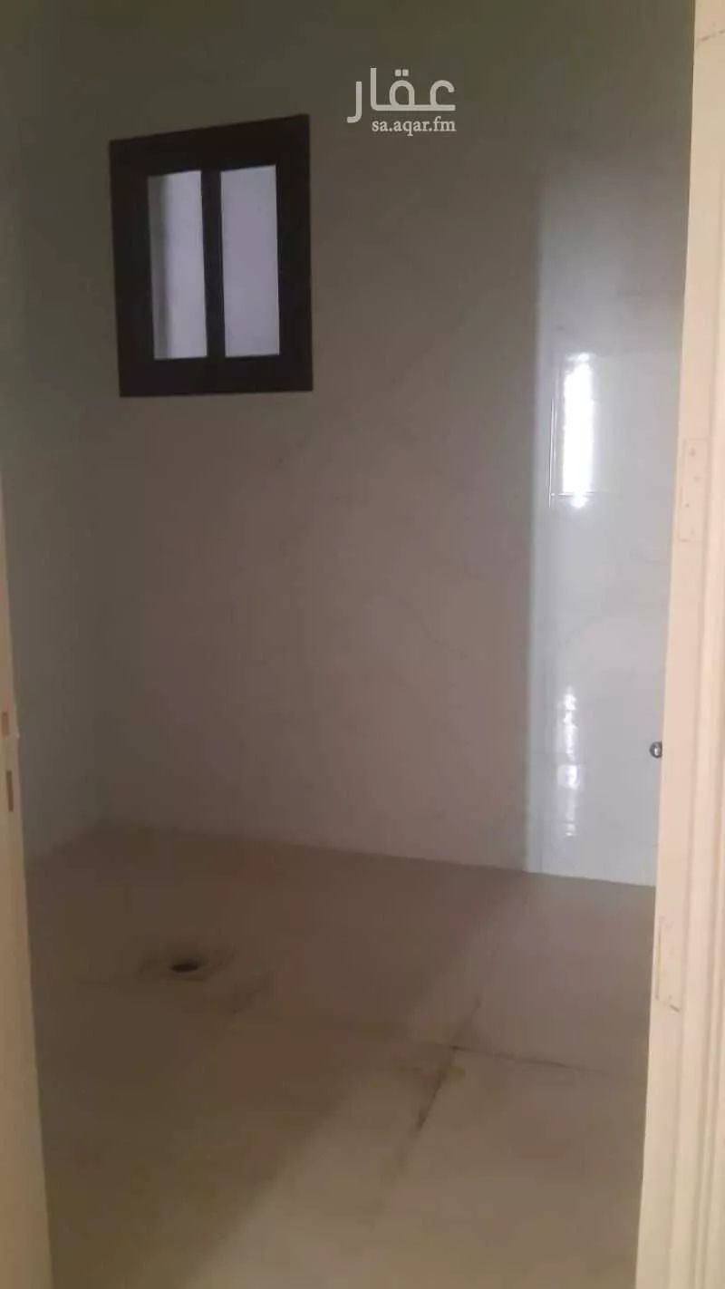 شقة 3 غرف في العليا 11