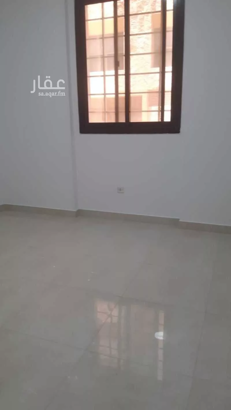 شقة 3 غرف في العليا 12