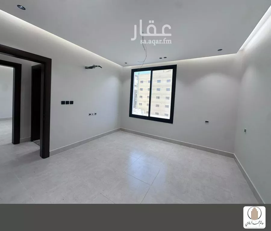 شقة 4 غرف في النعيم 7