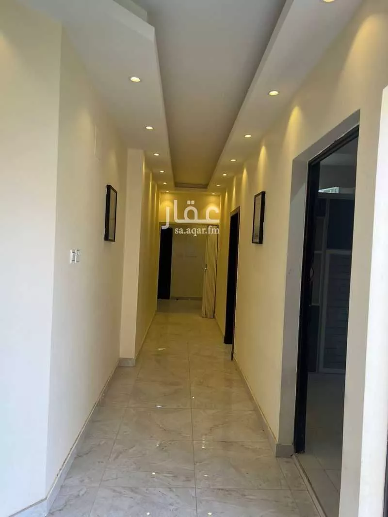 دور 4 غرف في عرقة 12