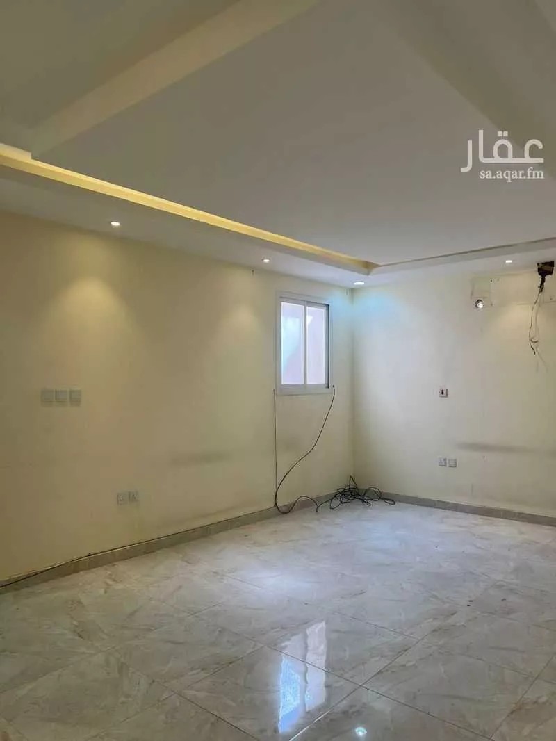 دور 4 غرف في عرقة 6