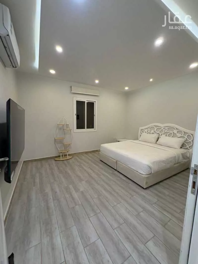 شقة 3 غرف في العارض 8