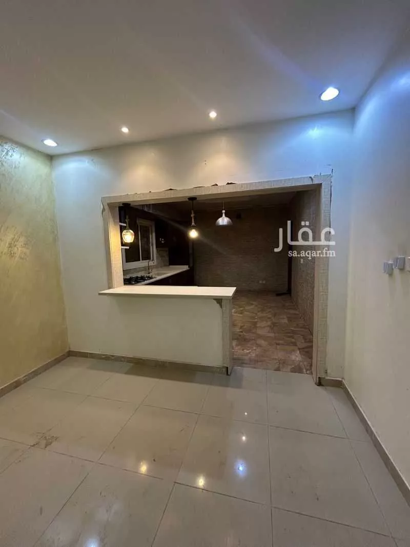 دور 4 غرف في السعادة 6