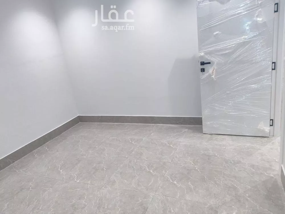 1 bedroom apartment in King Fahd 11