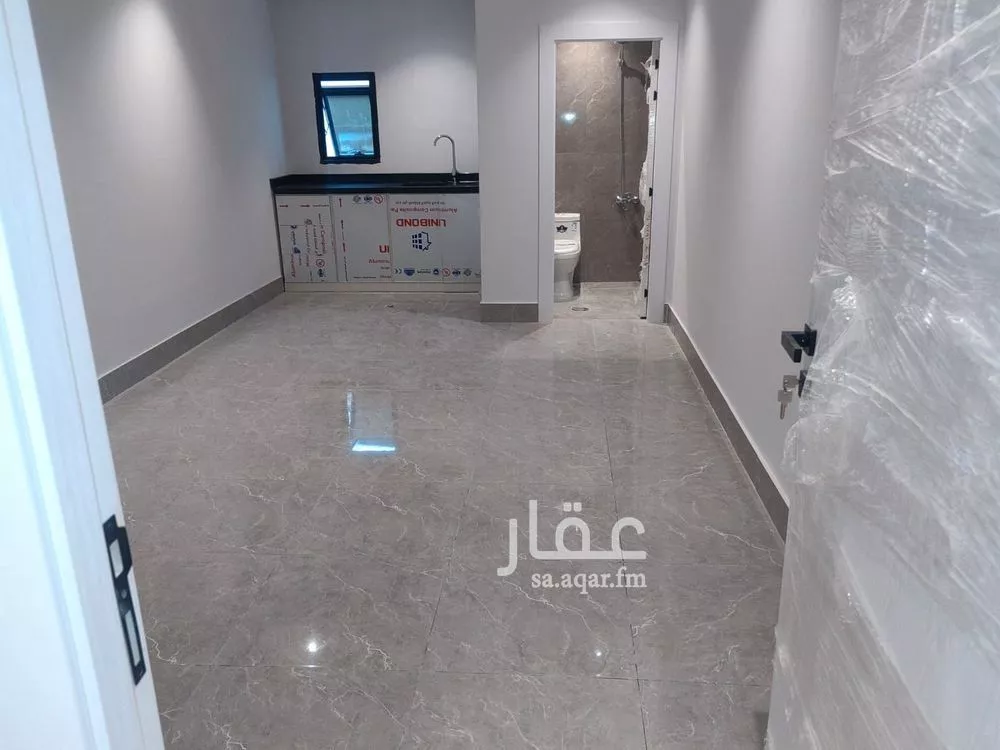 1 bedroom apartment in King Fahd 12