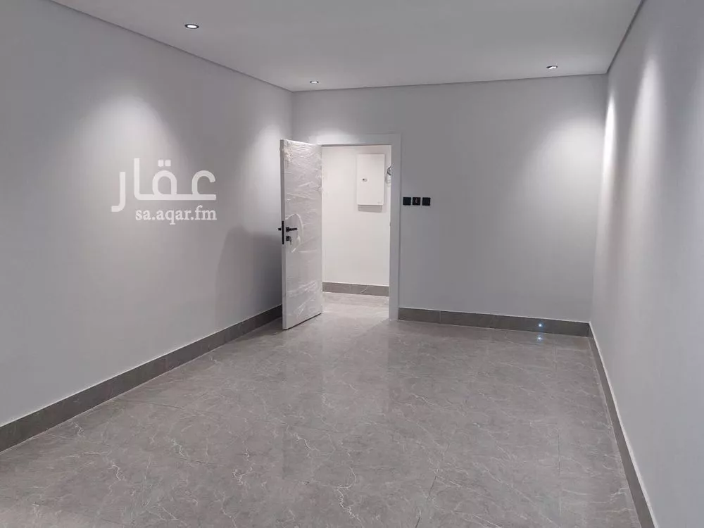 1 bedroom apartment in King Fahd 17
