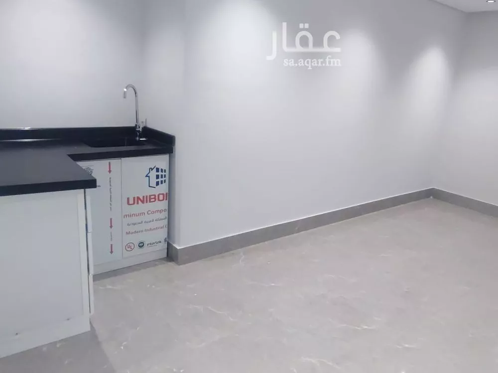 1 bedroom apartment in King Fahd 7