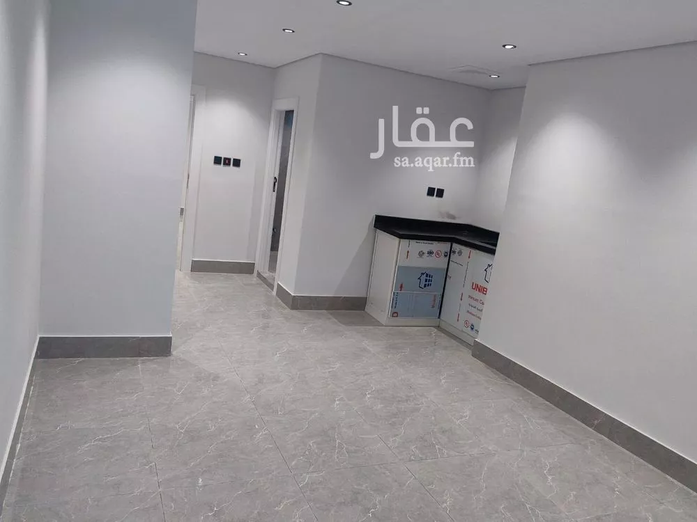 1 bedroom apartment in King Fahd 10