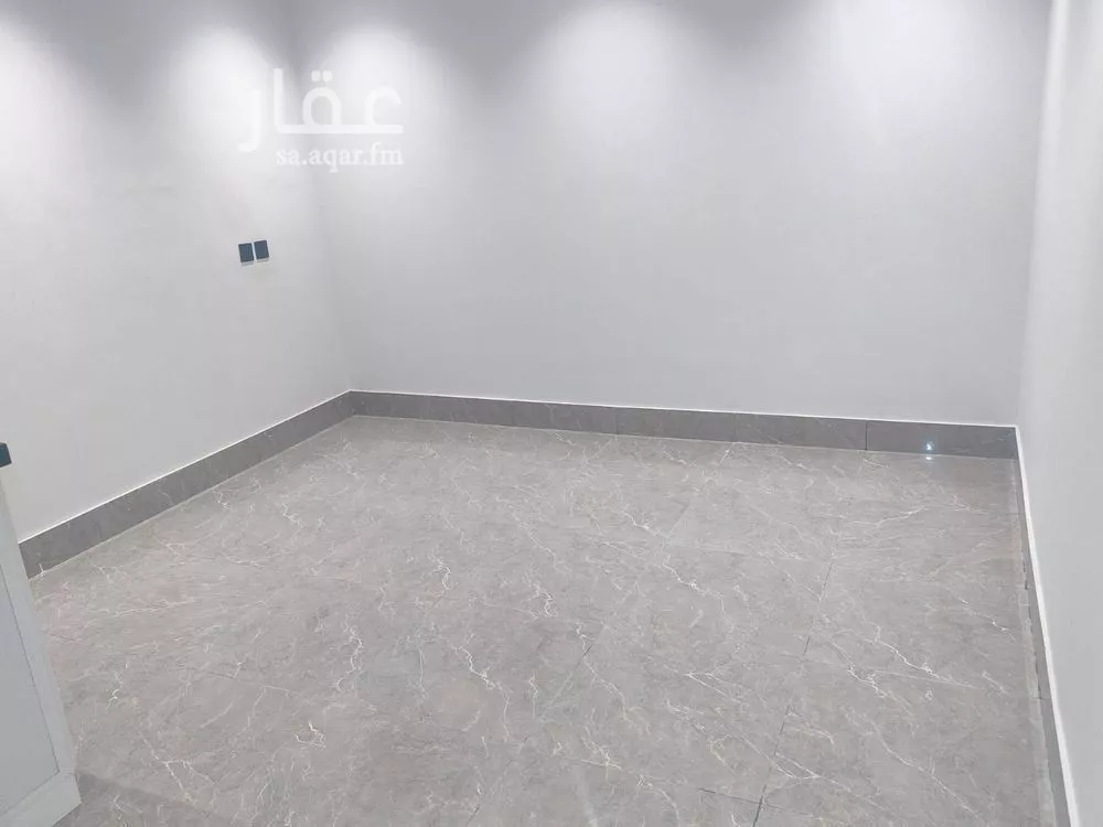 1 bedroom apartment in King Fahd 25