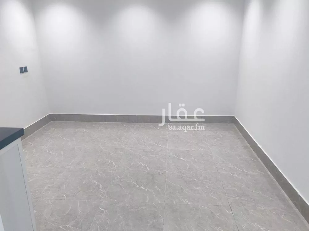 1 bedroom apartment in King Fahd 6