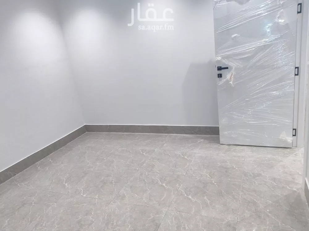 شقة 1 غرف في الملك فهد 2