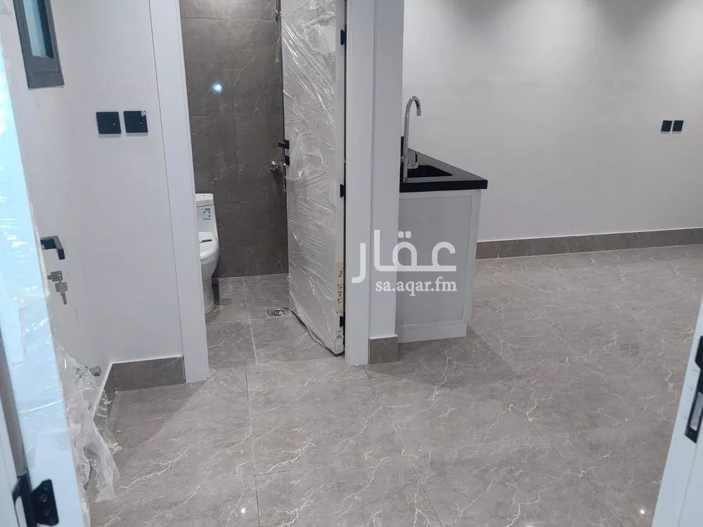 شقة 1 غرف في الملك فهد 13