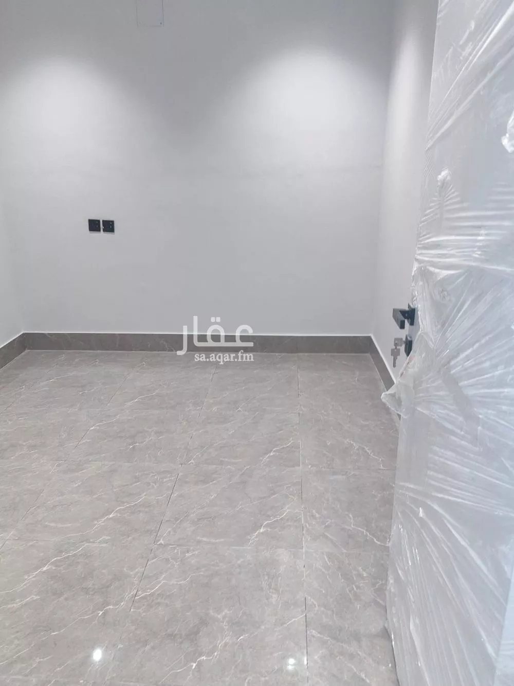 شقة 1 غرف في الملك فهد 21