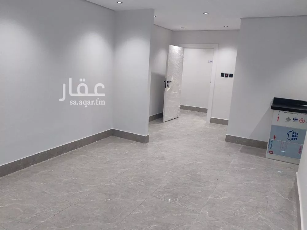 شقة 1 غرف في الملك فهد 10