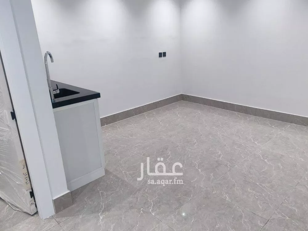 شقة 1 غرف في الملك فهد 11