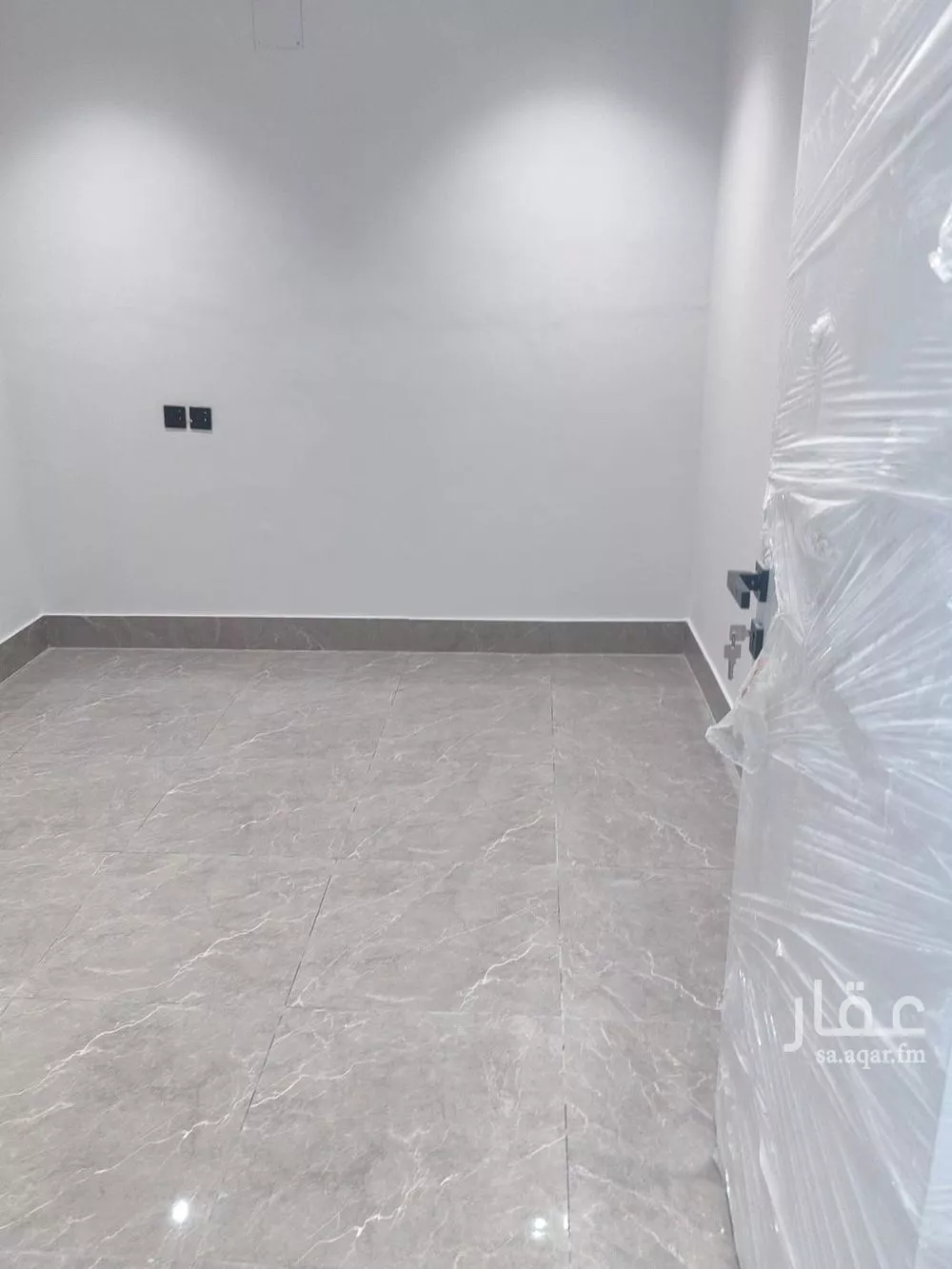 شقة 1 غرف في الملك فهد 14